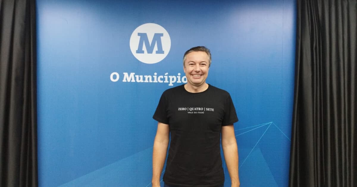 Em Brusque, deputado Napoleão Bernardes fala sobre eleições e oposição a Jorginho Mello - O Município