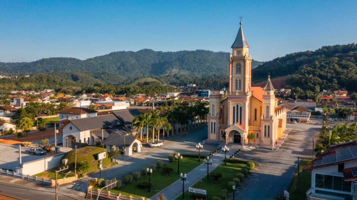 Jaraguá do Sul e Brusque: Cidades Catarinenses Lideram Ranking Nacional de Menor Violência