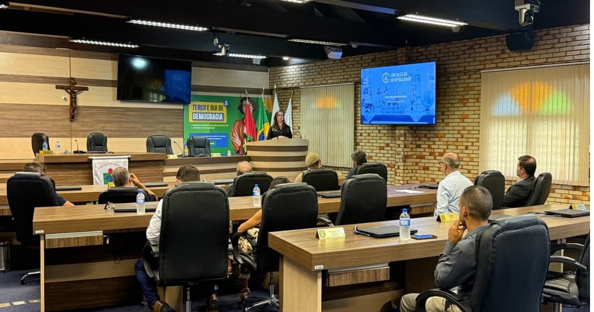 Brusque debate aprimoramento de políticas de acolhimento e regularização para imigrantes na Câmara