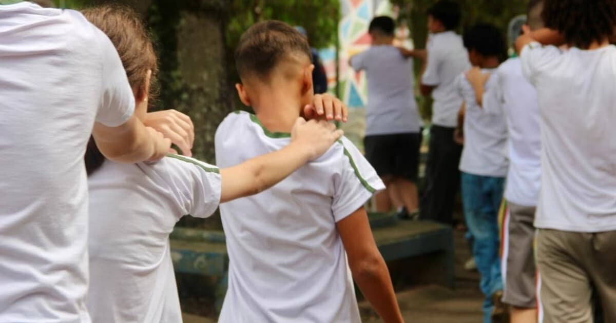 Defesa Civil realiza simulação de incêndio em escola de Brusque - O Município