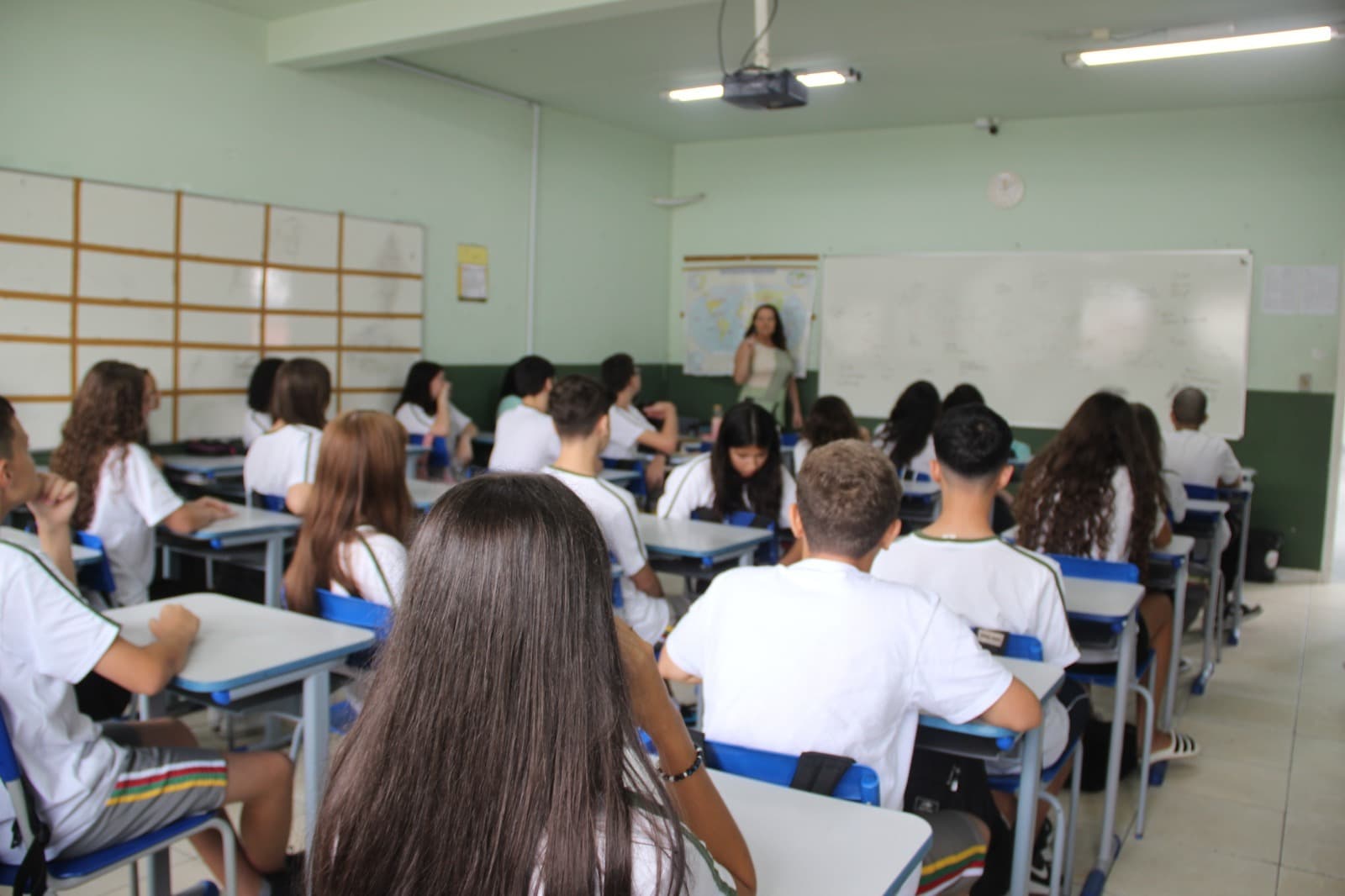 Educação em Brusque: Rede Municipal supera médias estaduais e nacionais no Ideb 2025