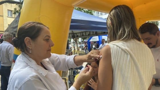 Dia D de vacinação mobiliza equipes da saúde em Brusque no próximo sábado