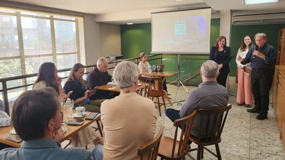 Empresários e lideranças debatem oportunidades nos setores de Defesa e Economia Azul - Portal da Cidade - Brusque / SC