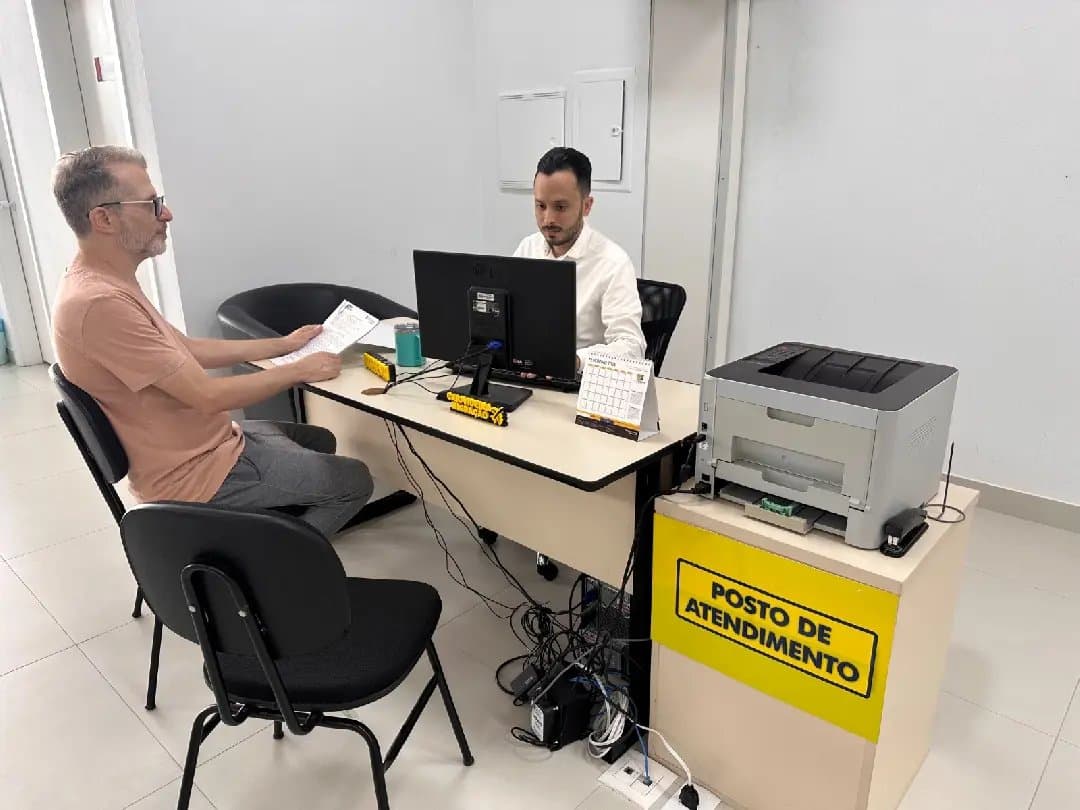 Mutirão vai atualizar documentos de imigrantes em Brusque - Rádio Cidade