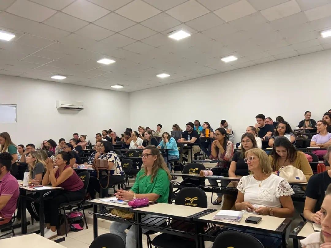 Capacitação em Brusque atualiza atendimento na Atenção Primária - Rádio Cidade