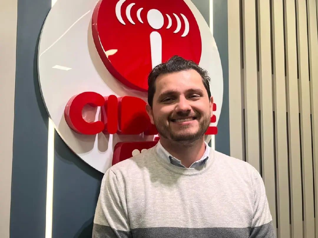 (VÍDEO) Felipe Hort pressiona por política de segurança pública na cidade - Rádio Cidade