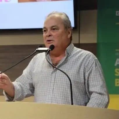 Morre Ivan Roberto Martins aos 72 anos e deixa legado na política de Brusque - Rádio Cidade