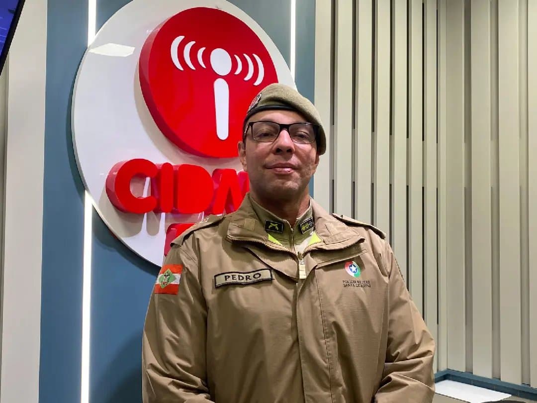 (VÍDEO) Brusque ganhará reforço de até 17 policiais e novo batalhão da PM - Rádio Cidade