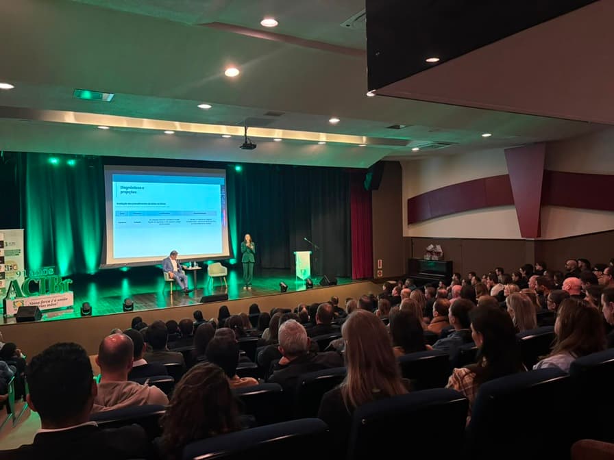 Reforma Tributária: Palestra em Brusque Reúne Mais de 250 Profissionais para Debater Impactos e Estratégias